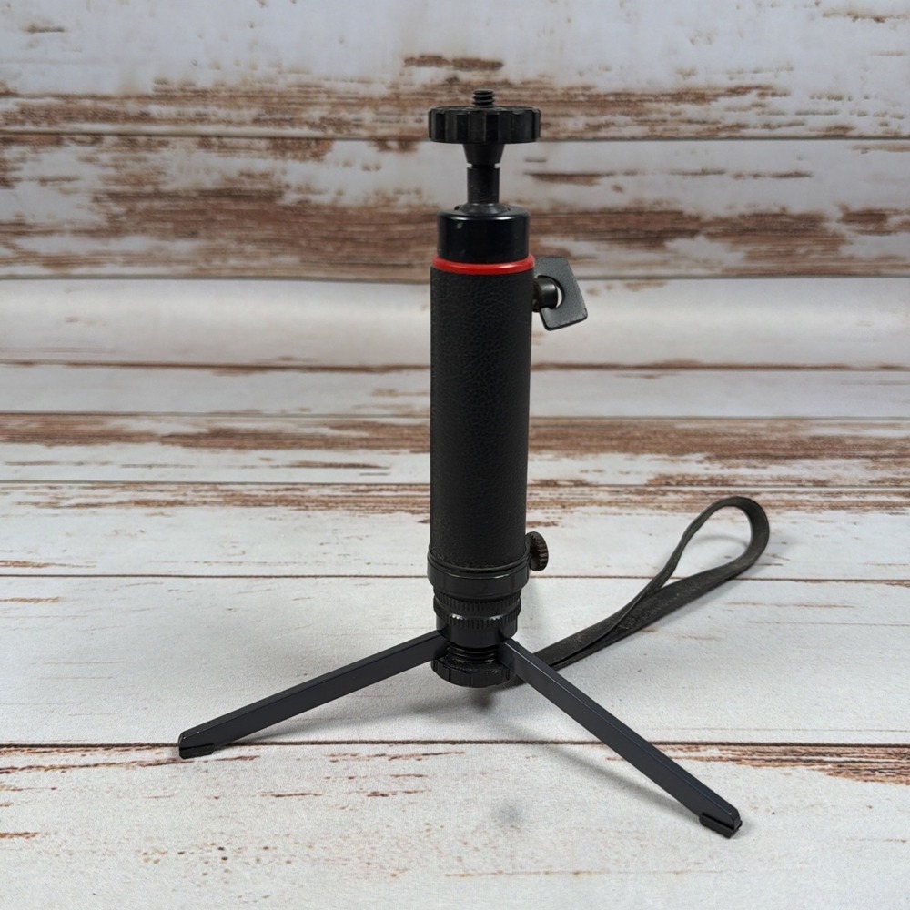Yashica ST-7 Vintage Mini Tabletop Tripod Compact Camera Accessory